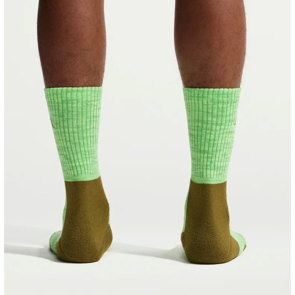 Nike ACG Crew Socks Men 8-12 Green Excellence Dri-Fit Outdoor